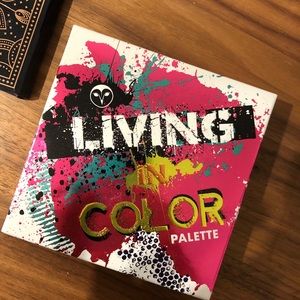 Living in Color Eyeshadow Palette